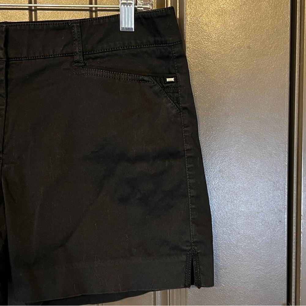 WHITE HOUSE BLACK MARKET Black Shorts, Size 10 - Picture 2 of 8